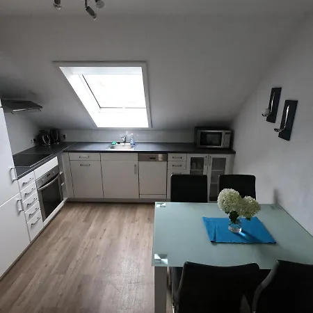 Moderne In 2 Zi, Naehe Rhein Und Messe Ka * Durmersheim